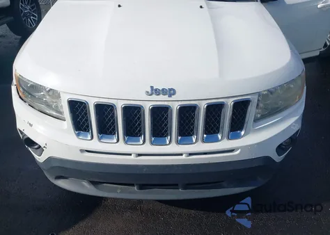 2013 Jeep Compass Limited z USA, uszkodzony, nr VIN 1C4NJCCB5DD158849